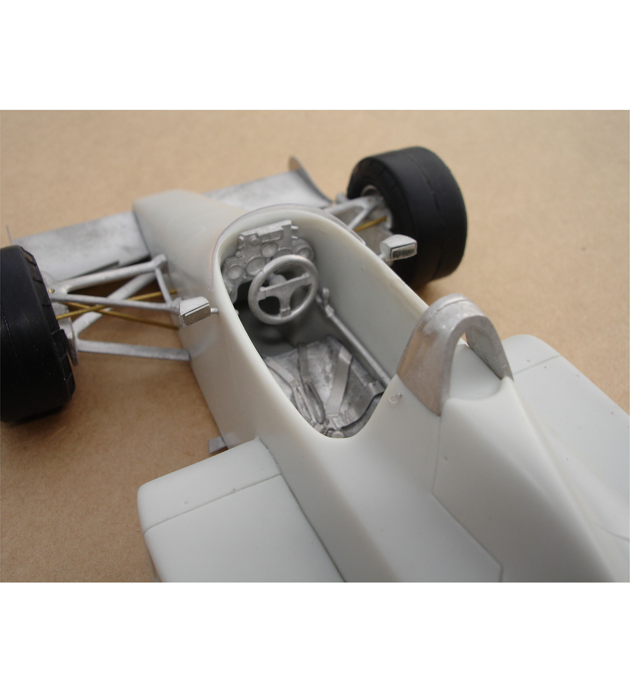 1/20 F1 Resin kit - Toleman TG 185  Silverstone test