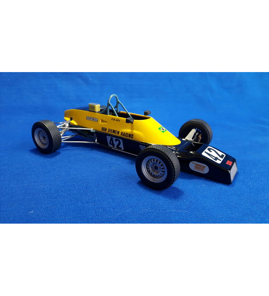 1/20 F1 Resin kit - Van Diemen RF81 Formula Ford 1600 - Champion car
