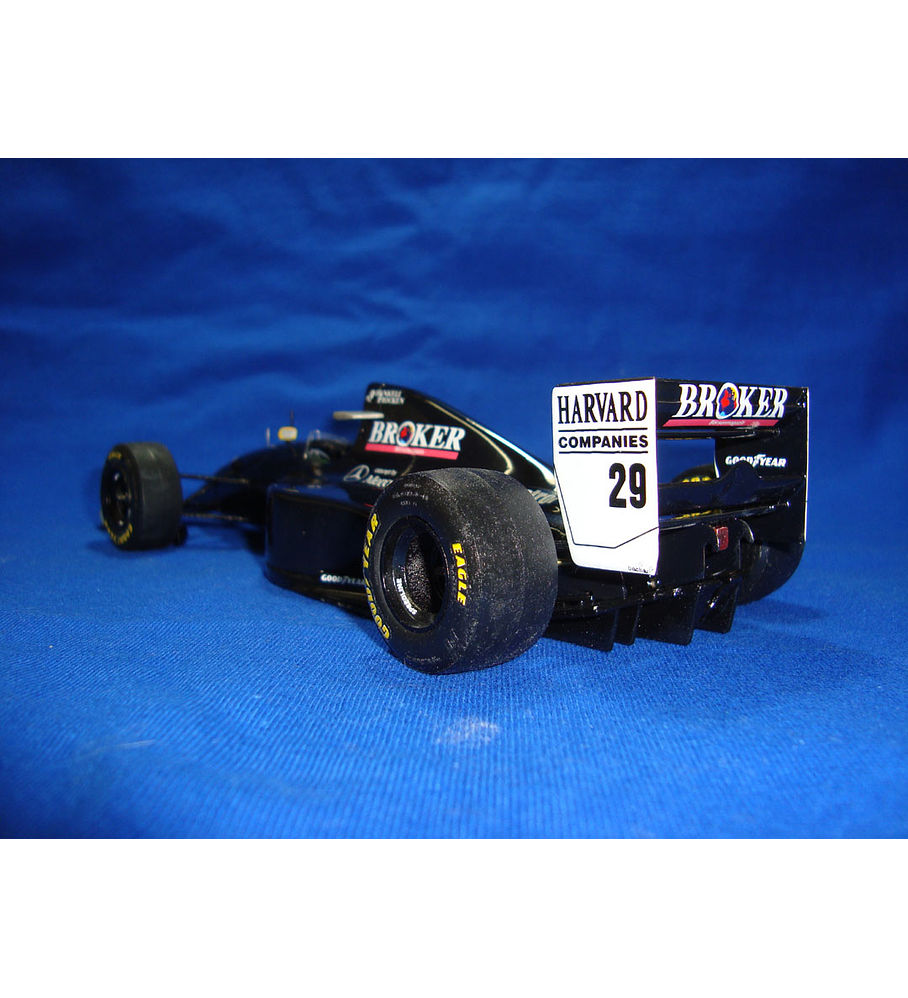 1/20 F1 Resin kit - Sauber C13  early version