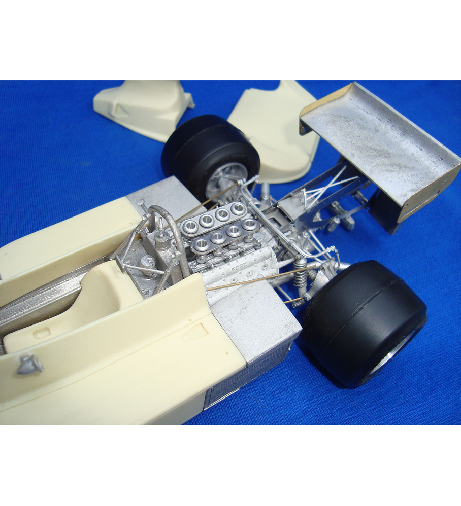 1/20 F1 Resin kit - Hesketh 308B High Tech Kit