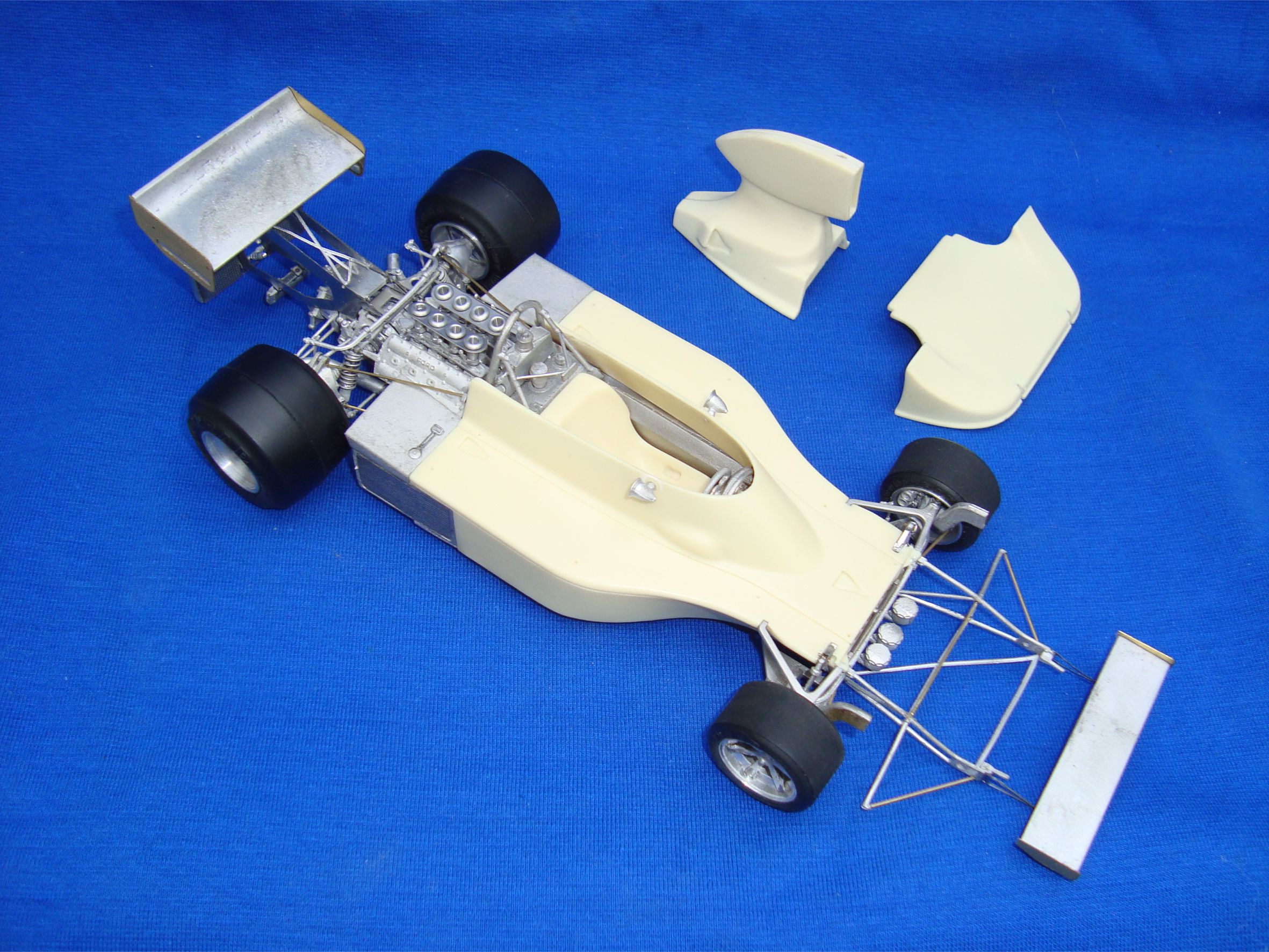 1/20 F1 Resin kit - Hesketh 308B 1975 Holland GP WINNER 6