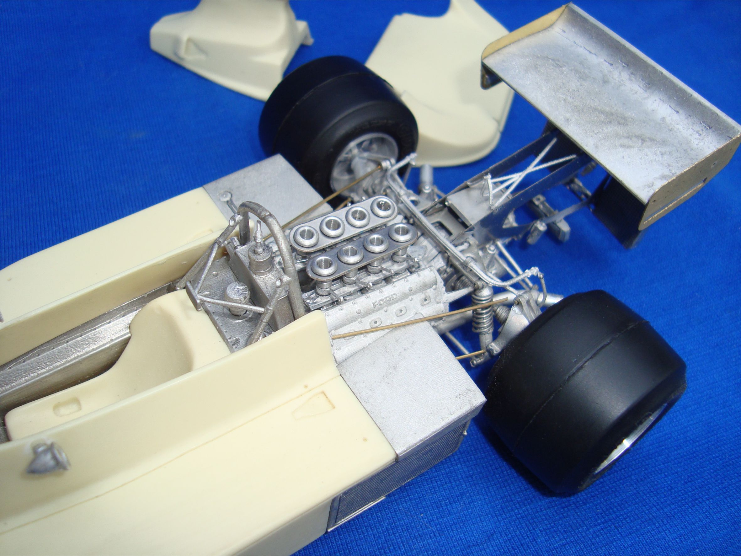 1/20 F1 Resin kit - Hesketh 308B 1975 Holland GP WINNER 8