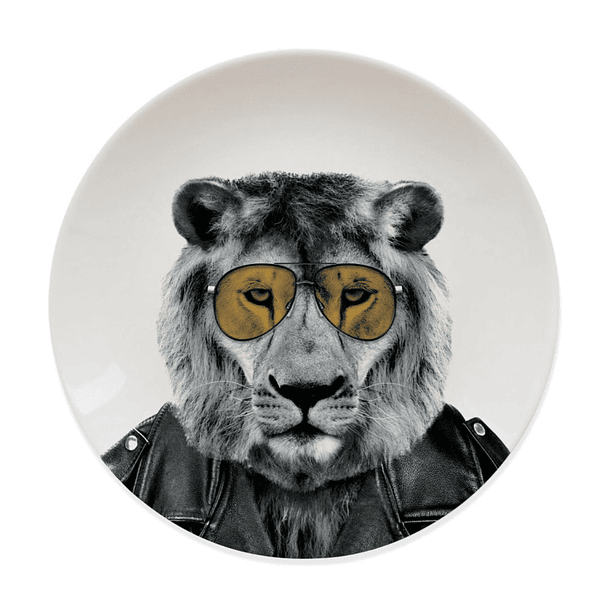 Prato Wild Dining - Larry Lion 1