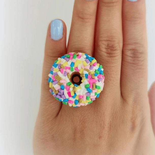 Anel Sprinkle Donut 1