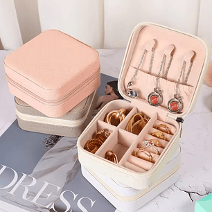 Joyero cuadrado rosado