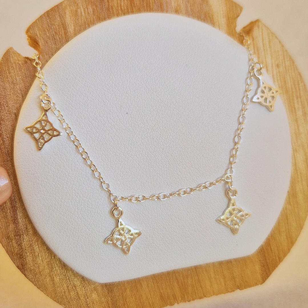 Pulsera nudo de bruja 1