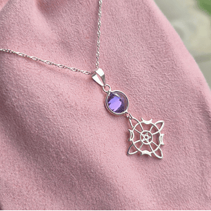 Collar nudo de bruja