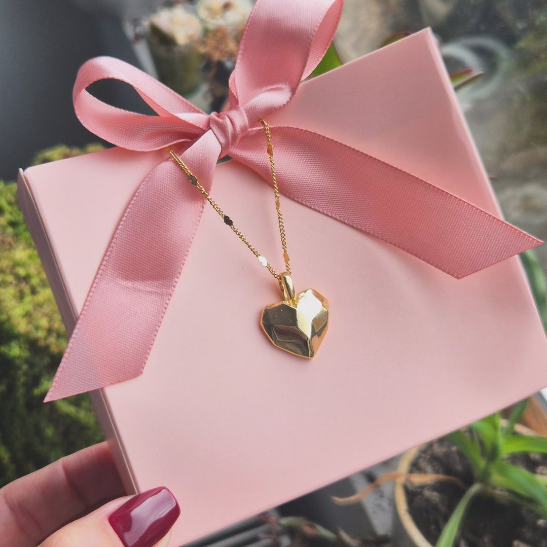 Conjunto Corazón dorado  3