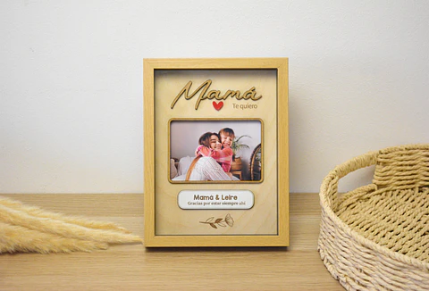 Marco madera Mamá con plaquita