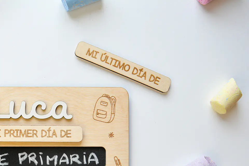 Pizarra mi primer día de cole 3