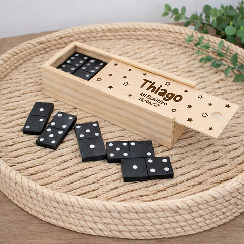 Domino grabado