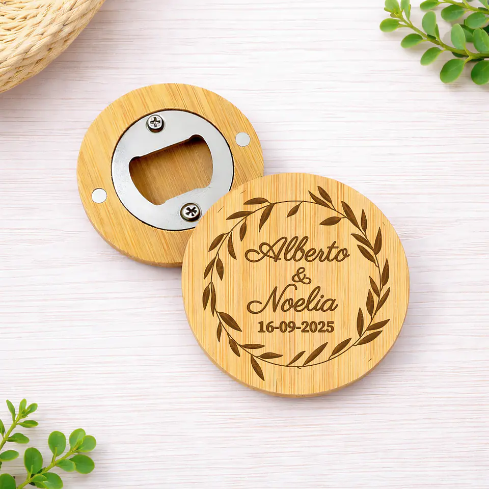 Abridor de bambú grabado para Bodas 1
