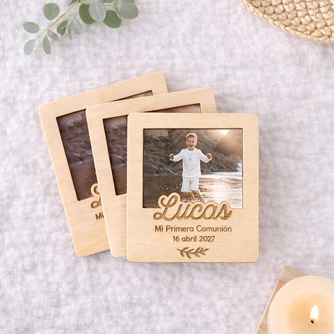 Polaroid de madera personalizada con imán