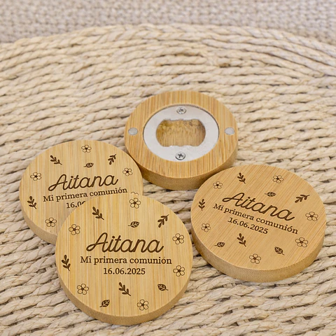 Abridor de bambú grabado