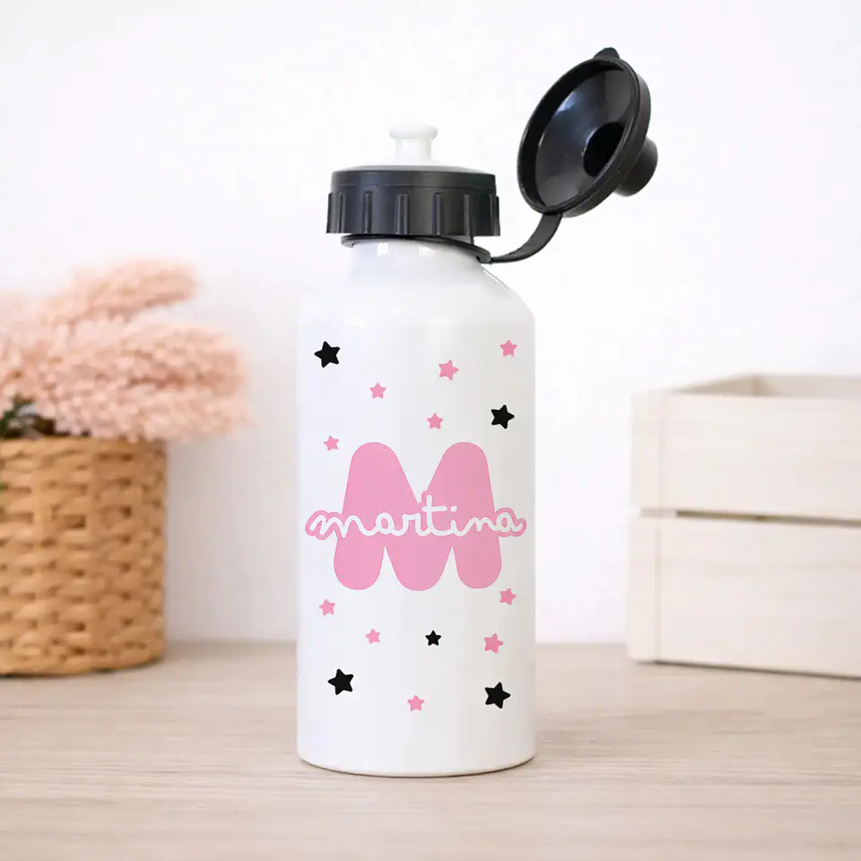 Botellas personalizadas con inicial o estrella para detalle de comunión y bautizo 2