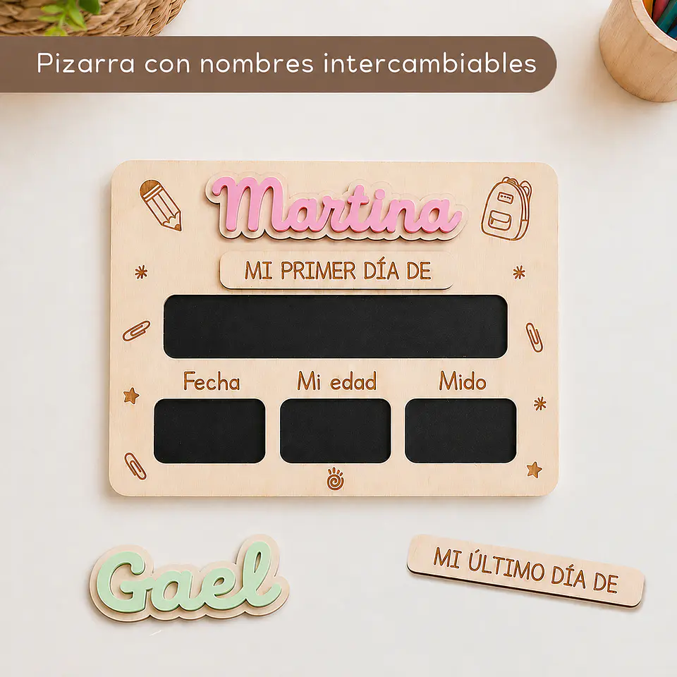 Pizarra mi primer día de cole - Nombre en metacrilato de color 3