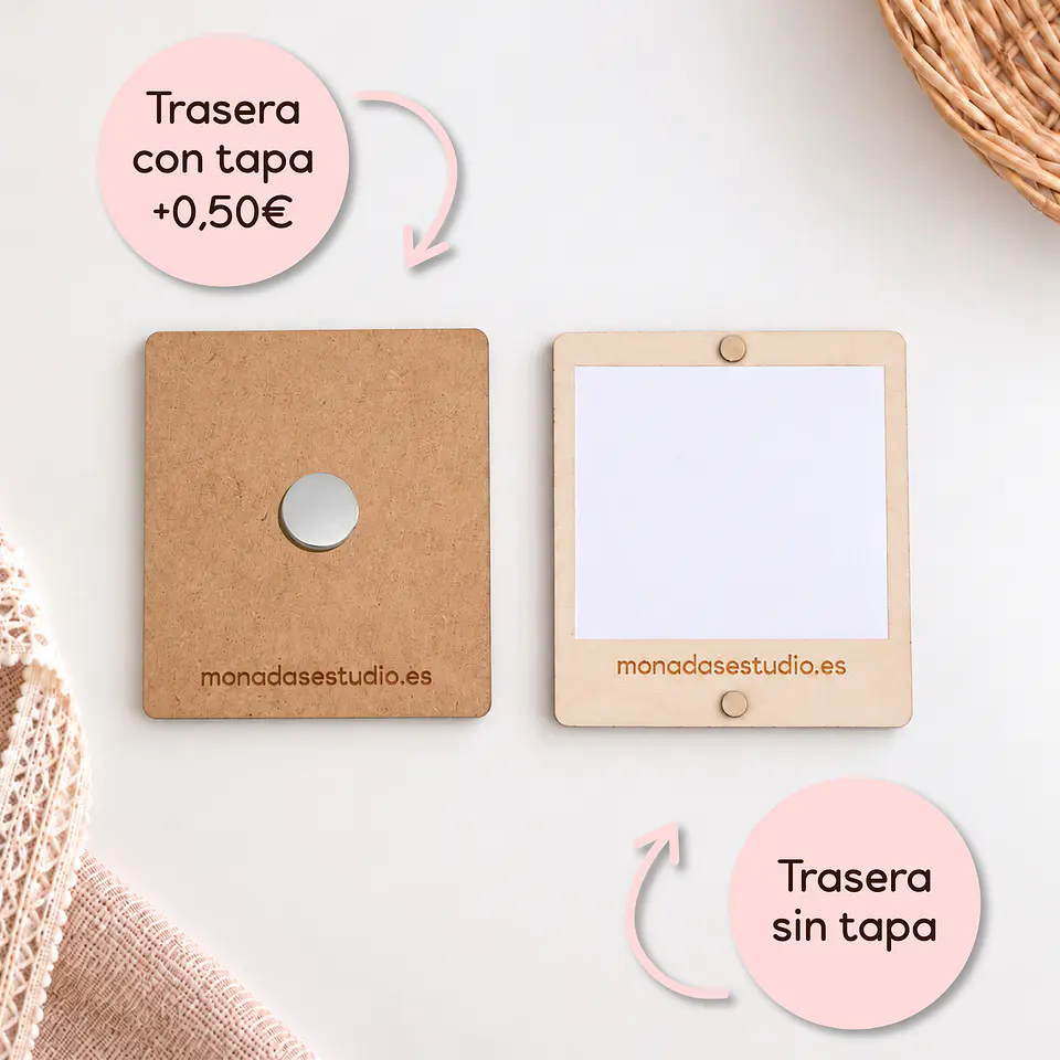 Imán polaroid de madera personalizada con número en metacrilato 4