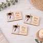 Mini portafotos de madera personalizado con imán y pinza - Miniatura 2