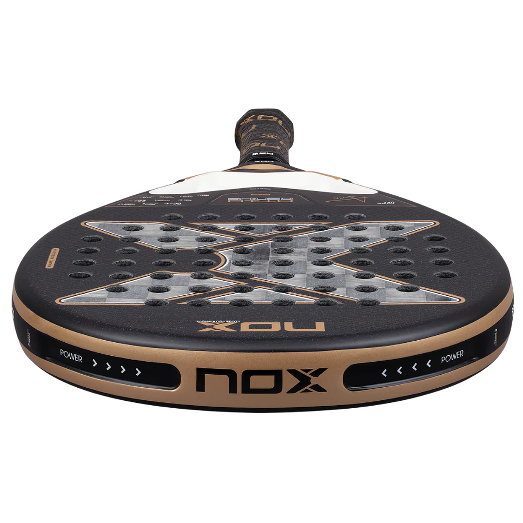 Pala de Padel Nox AT10 Genius 18K Alum 2026  11