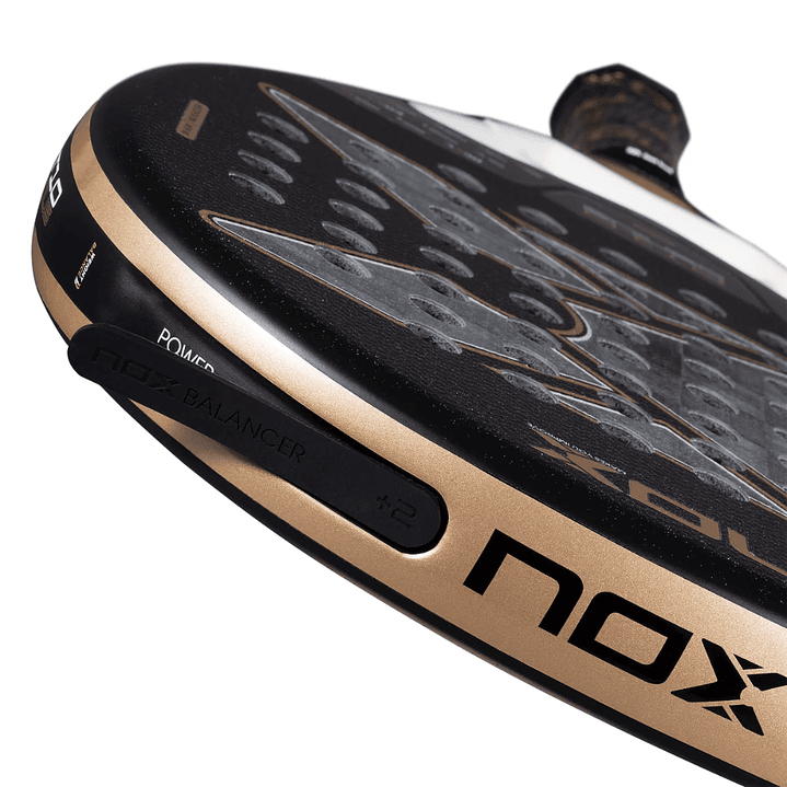 Pala de Padel Nox AT10 Genius 18K Alum 2026  13