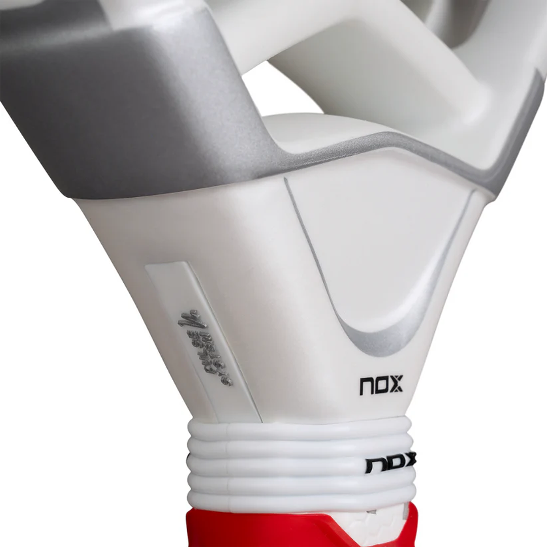 Pala de Padel Nox AT10 Genius Attack 12K Alum XTREM 2026 5