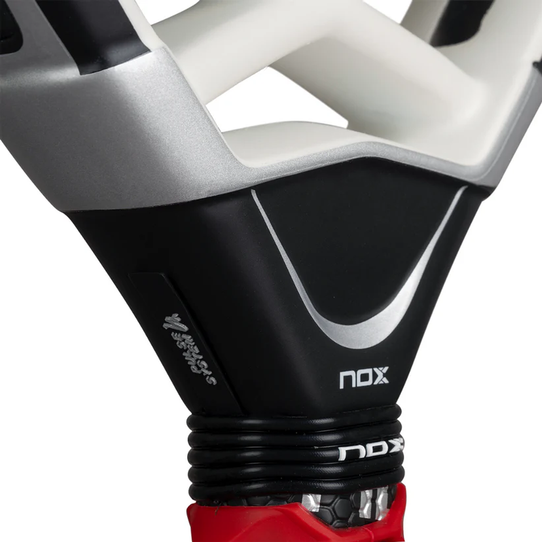 Pala de Padel Nox AT10 Genius Attack 18K Alum 2026  3