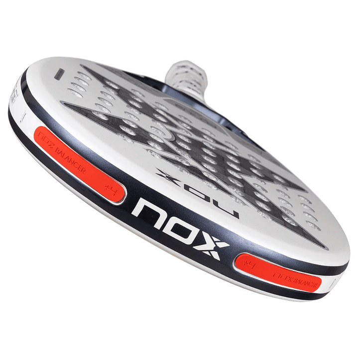 Pala de Padel Nox AT10 Genius 12K Alum XTREM Lite 2026 9