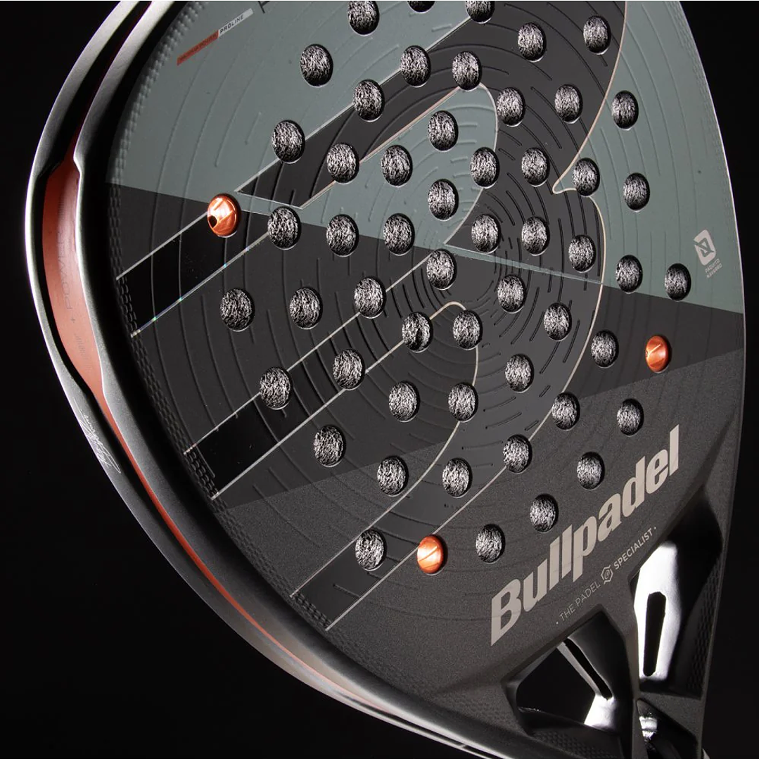 PALA DE PADEL BULLPADEL HACK 04 CMF 26 6