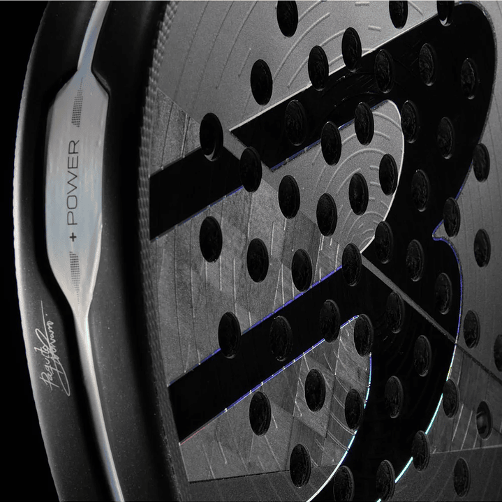 PALA DE PADEL BULLPADEL HACK 04 HYB 26 5