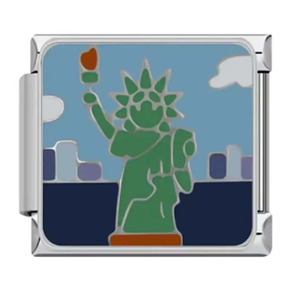  Statue of Liberty Charm 1