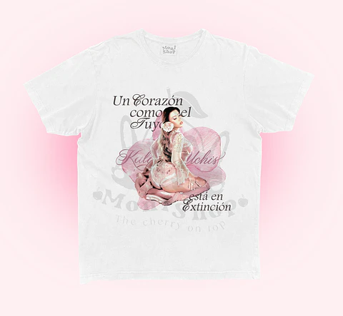 Polera Kali Uchis 'Igual que un ángel' 