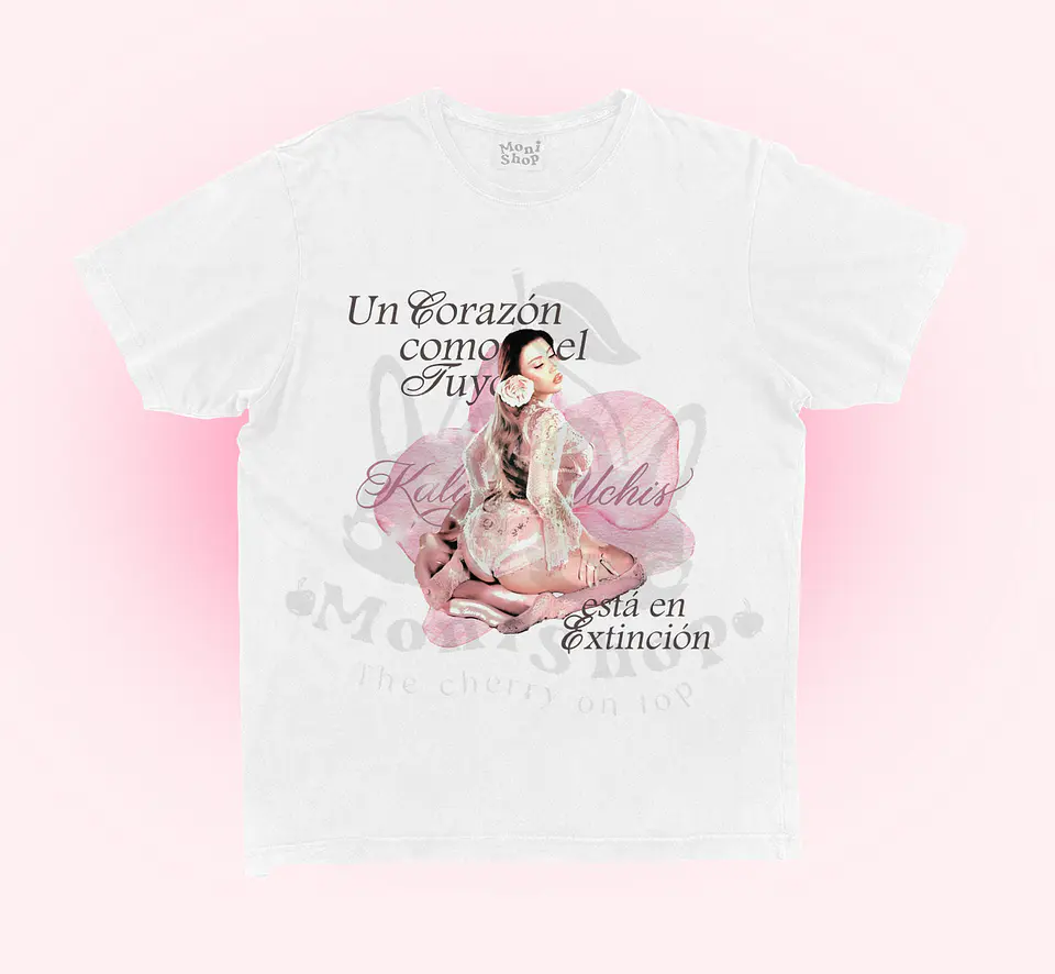 Polera Kali Uchis 'Igual que un ángel'  1