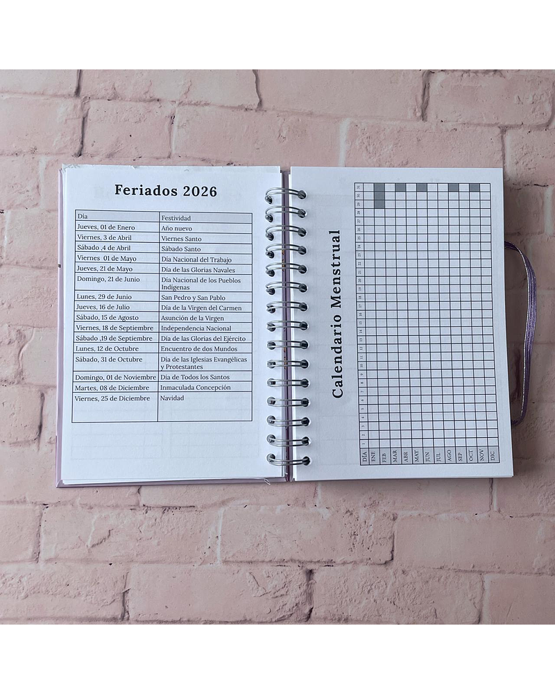 Planner Minimalista 2026 portada Mariposas Nocturnas