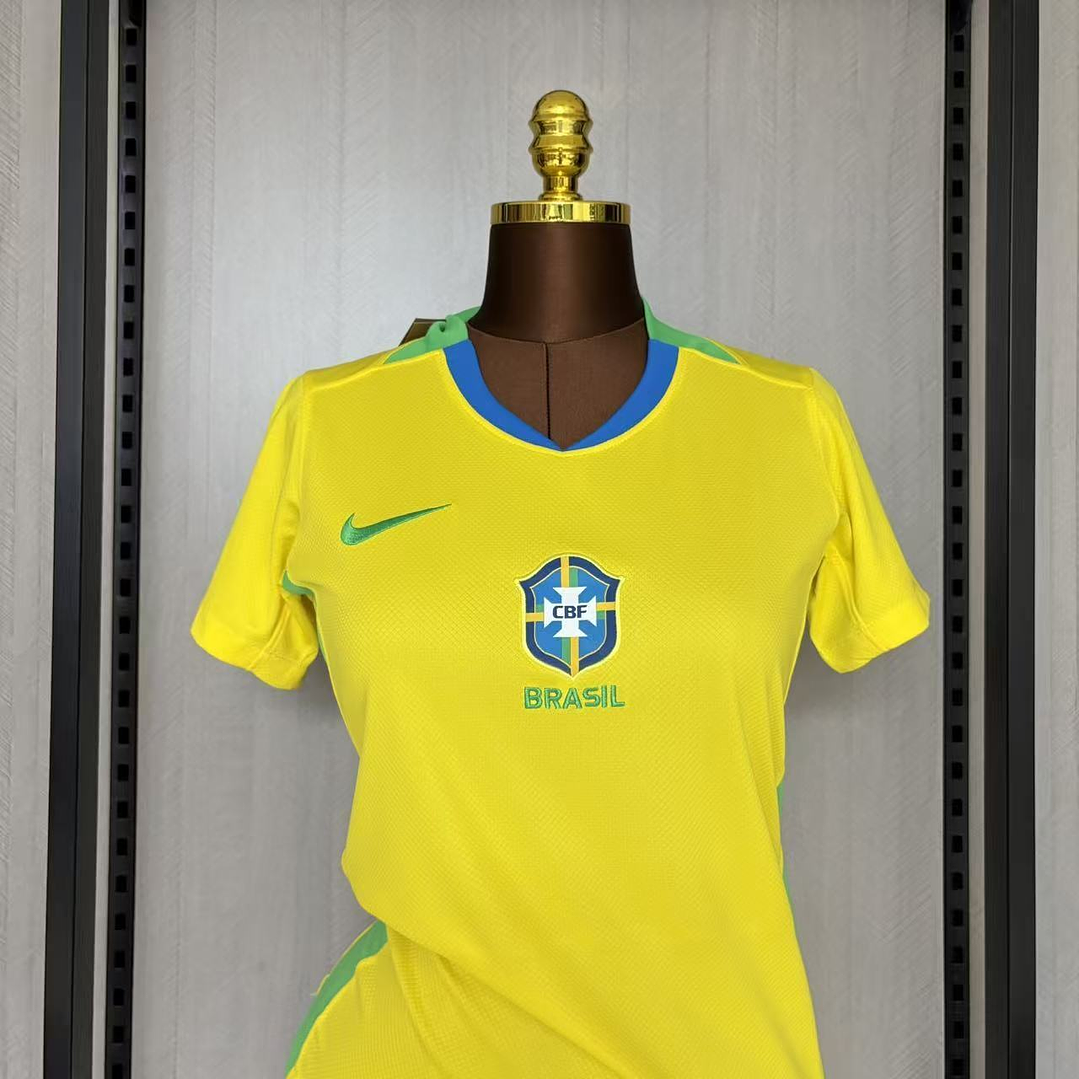 Camisola Seleção Brasileira - Versão Feminina 25/26 4