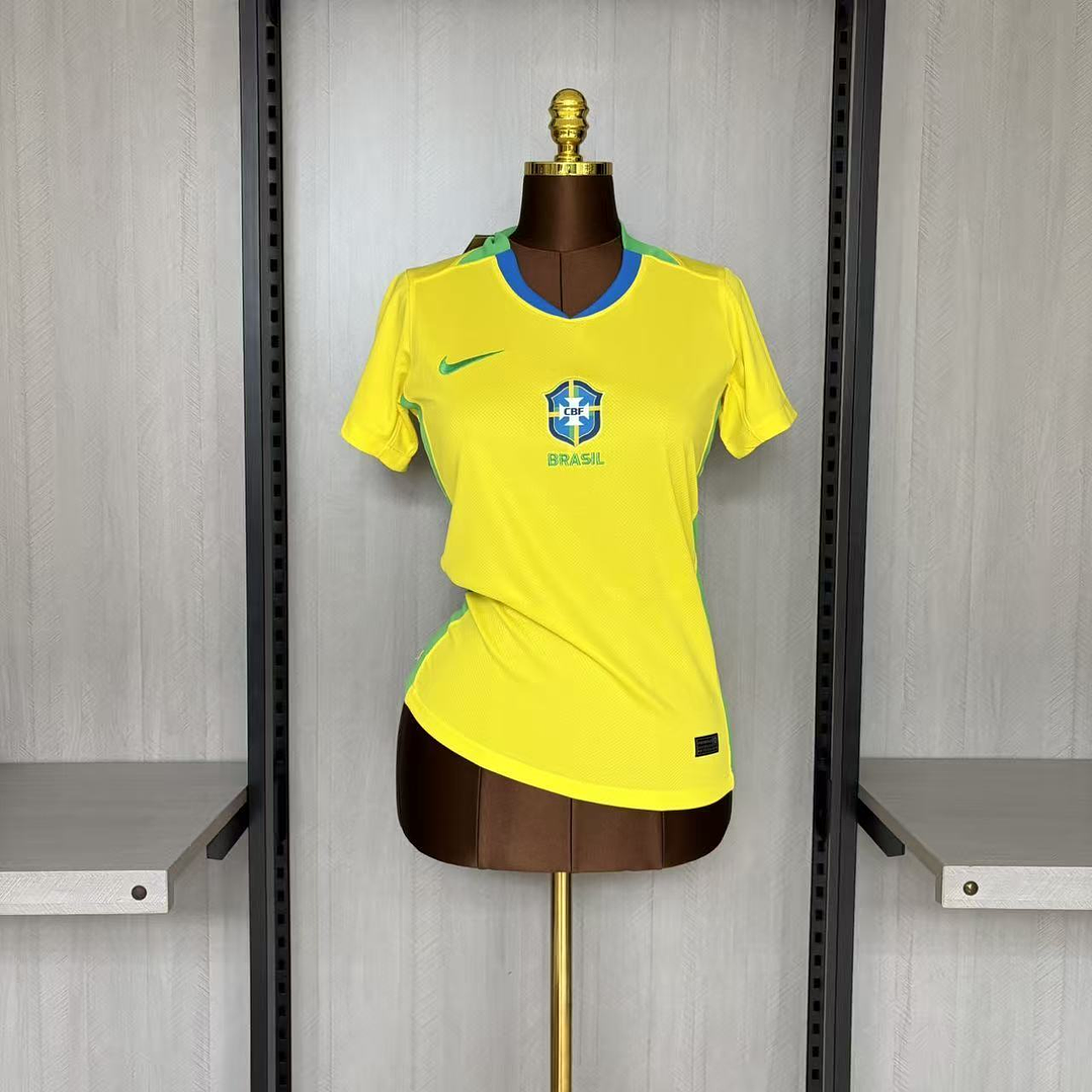 Camisola Seleção Brasileira - Versão Feminina 25/26 1