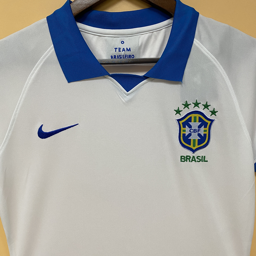 Camisa Seleção Brasil Feminina Branca Retrô 2019/2020 3