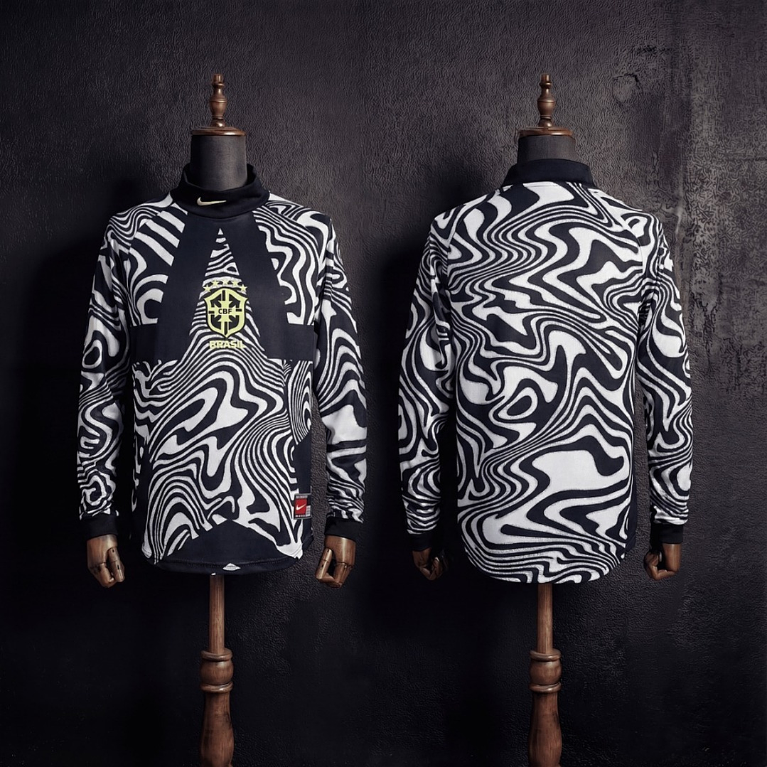 BRASIL GOLEIRO MANGA LONGA - 26/27 -  1