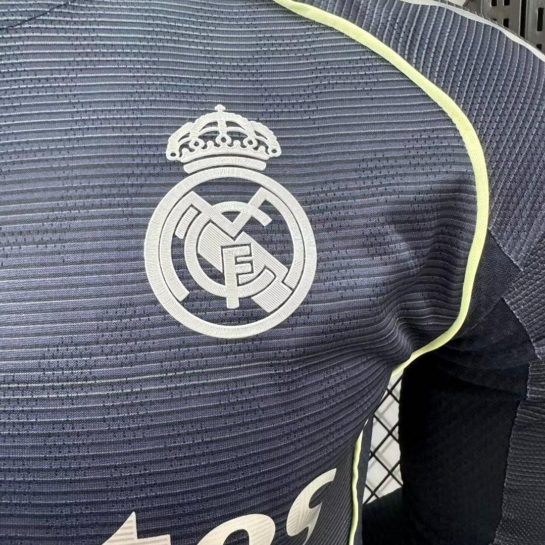 ⚪⚫ Player Version 25/26 Real Madrid Away Long Sleeve Jersey 5