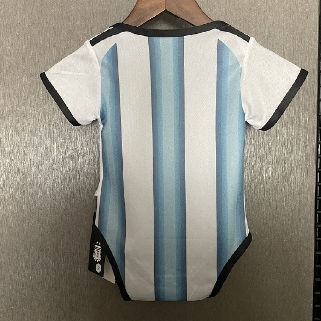 Uniforme Bebé Argentina 2026 Local – Mundial 2