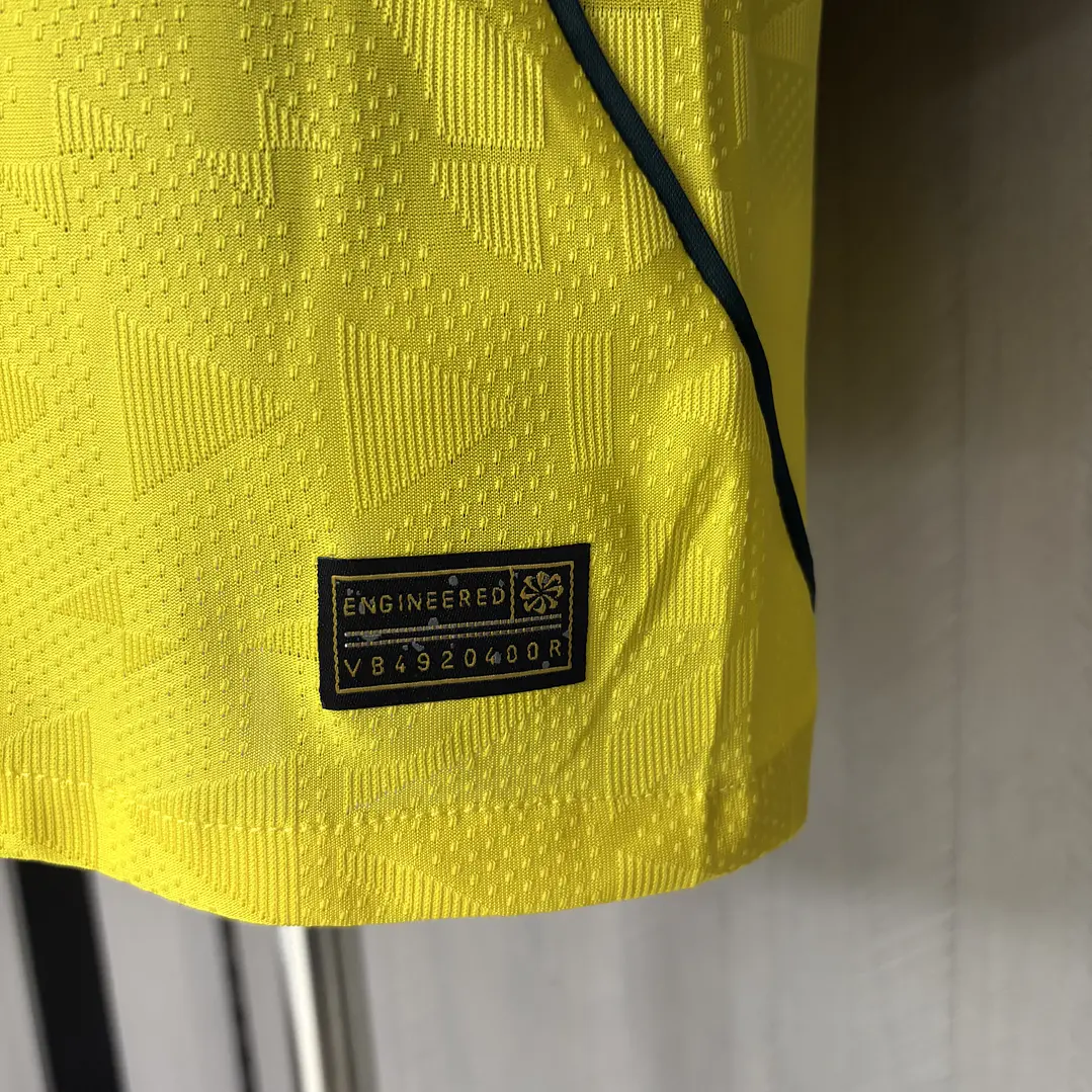 CAMISA SELEÇÃO BRASILEIRA 26/27 - NEYMAR 10 - COLORIDA - versão jogador (SLIM FIT) - detalhe bandeira  3
