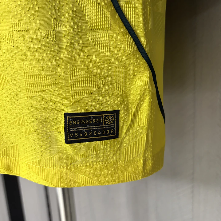 CAMISA SELEÇÃO BRASILEIRA 26/27 - NEYMAR 10 - COLORIDA - versão jogador (SLIM FIT) - detalhe bandeira  3
