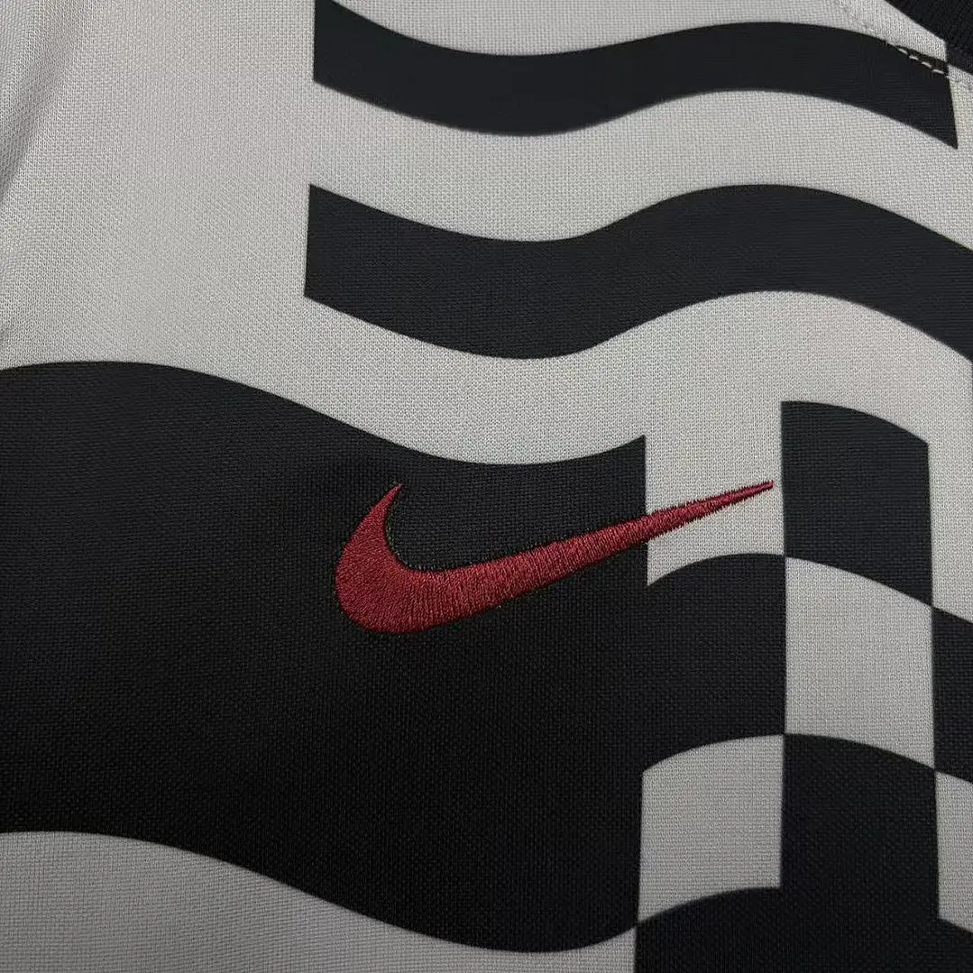 CAMISA CORINTHIANS PRÉ-JOGO 26/27 - Preta e Branca 2