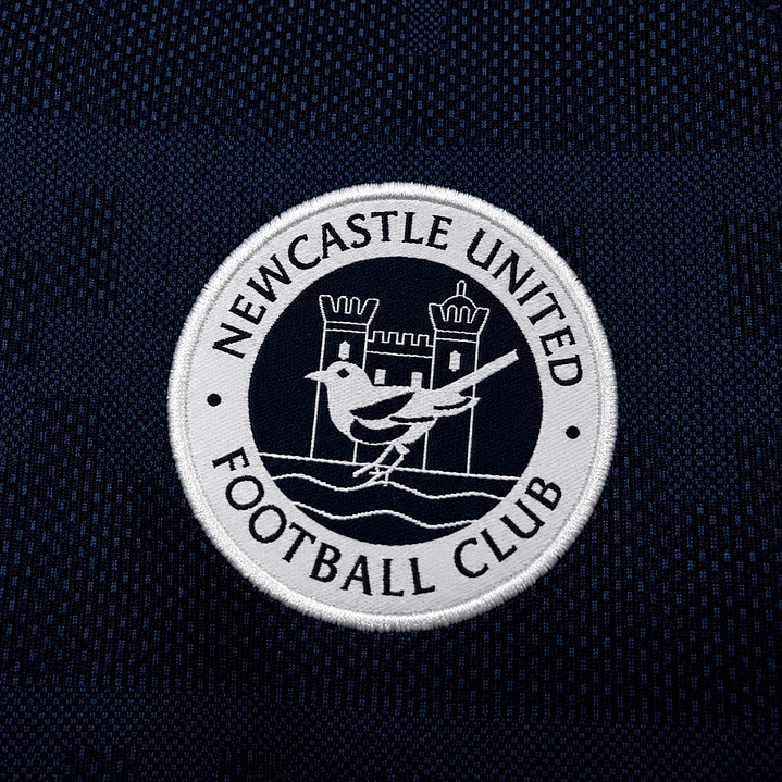 CAMISA NEWCASTLE UNITED 26/27 ALTERNATIVA - Azul-Marinho 3
