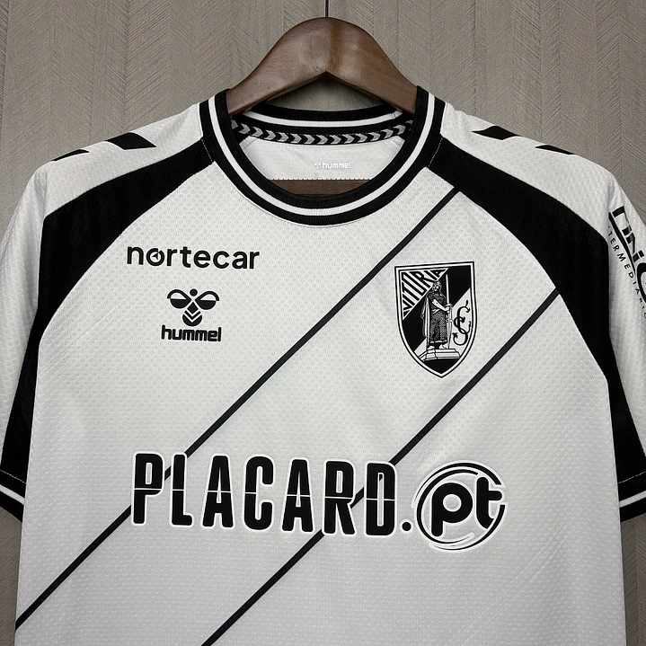 CAMISA VITÓRIA DE GUIMARÃES 26/27 - Branca e Preta 4
