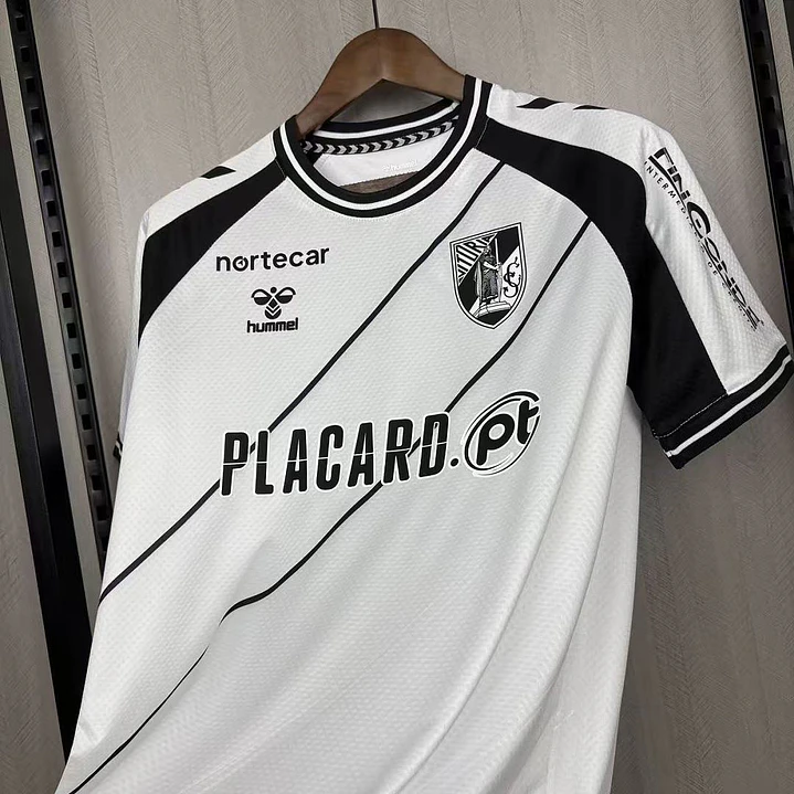 CAMISA VITÓRIA DE GUIMARÃES 26/27 - Branca e Preta 6