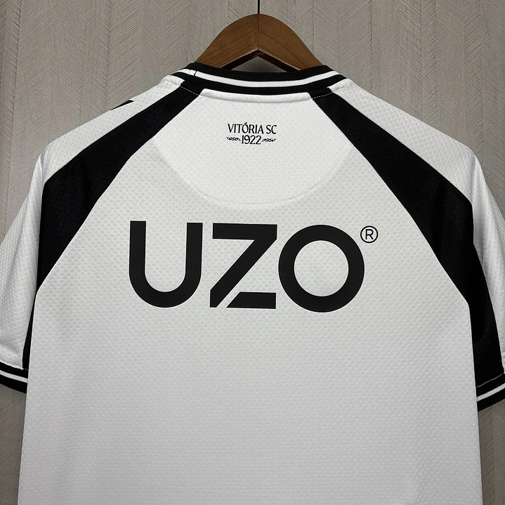 CAMISA VITÓRIA DE GUIMARÃES 26/27 - Branca e Preta 10