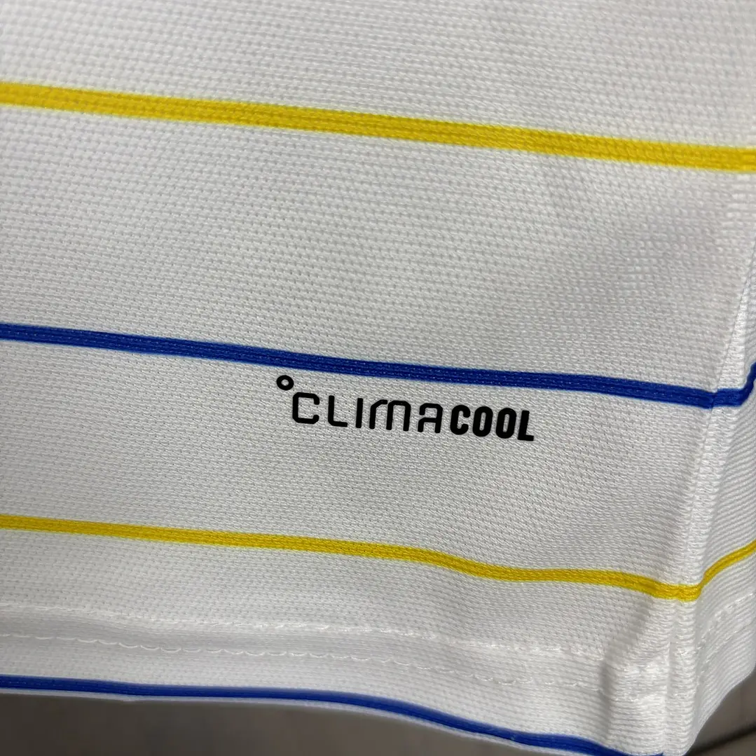 CAMISA LEEDS UNITED 26/27 FORA - Branca Listrada 7