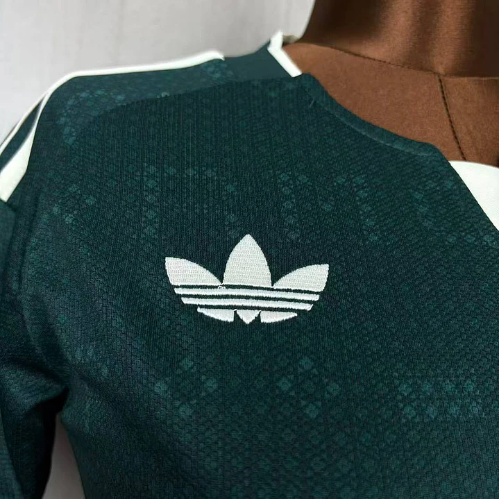 CAMISA REAL MADRID 26/27 TERCEIRA - Verde Feminina 2