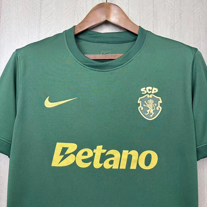 CAMISA SPORTING CP 26/27 COMEMORATIVA - Verde 4