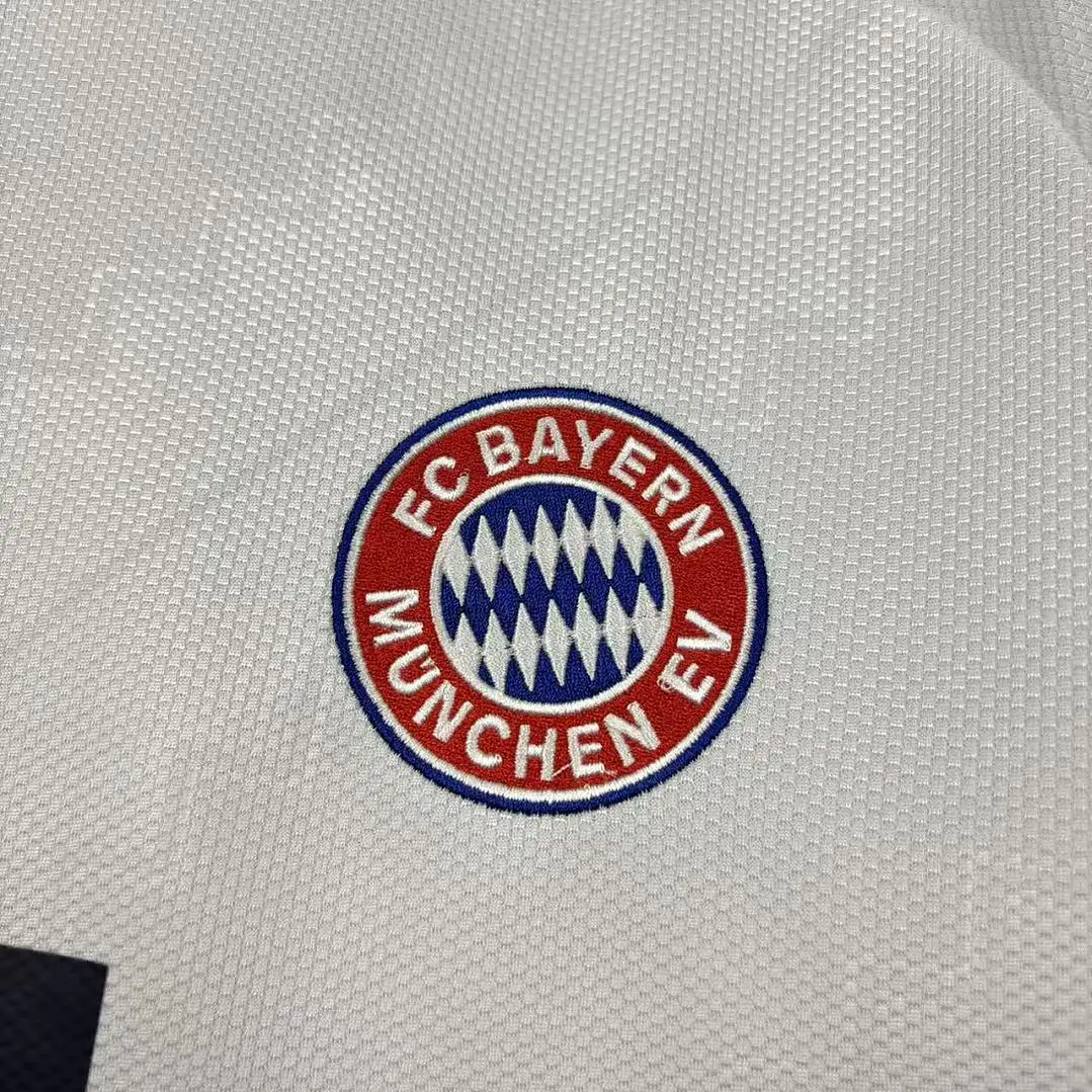 CAMISA BAYERN DE MUNIQUE 26/27 EDIÇÃO ESPECIAL - Branca 3